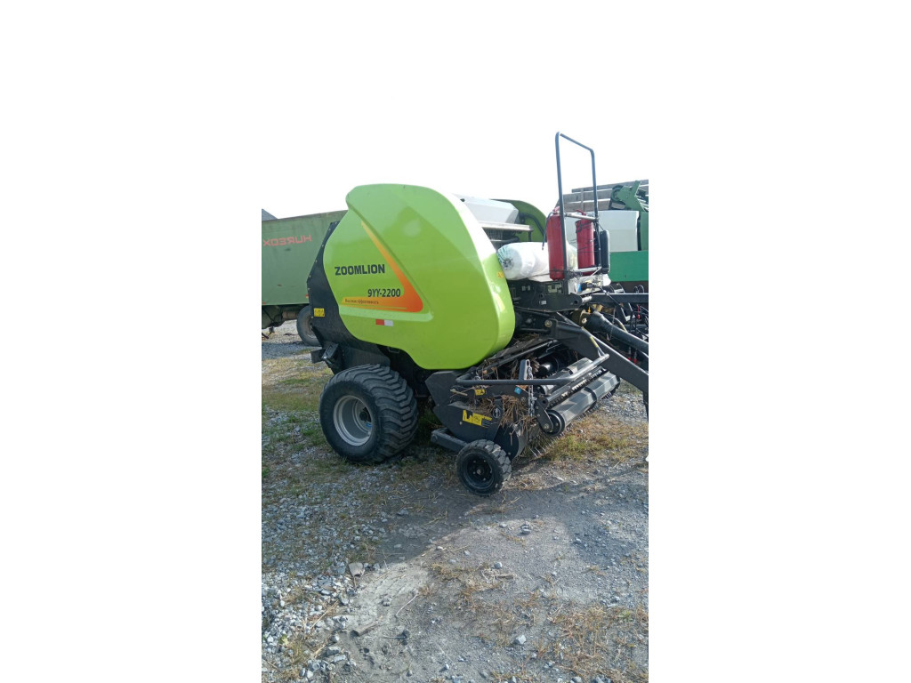 Пресс-подборщик ZOOMLION 9YY-2200 Пресс-подборщик ZOOMLION 9YY-2200